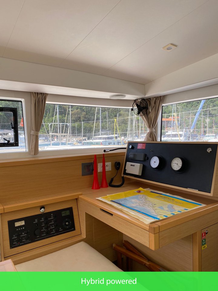 Photo #25 - Lagoon 400 S2 - 4 + 2 cab. (Independent I) in Krk - 43009