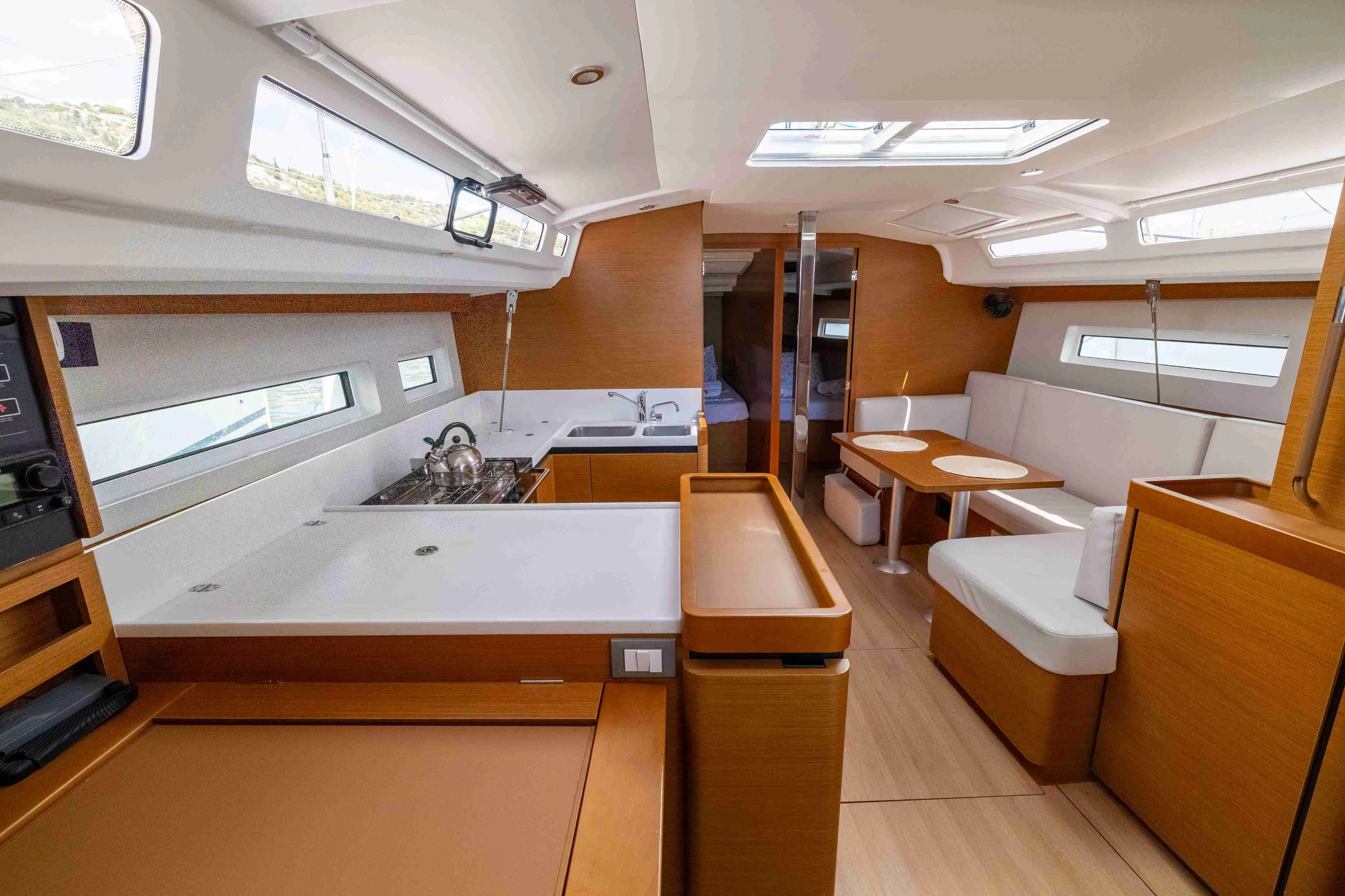 Sun Odyssey 440 (Karla)  - 11