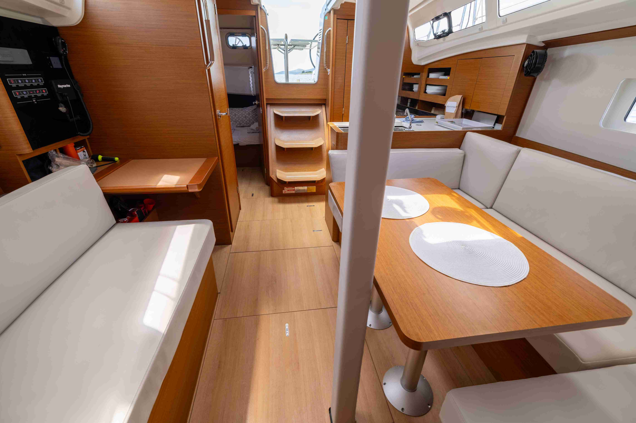 Photo #10 - Sun Odyssey 380 (Vida) en Drage - 43014