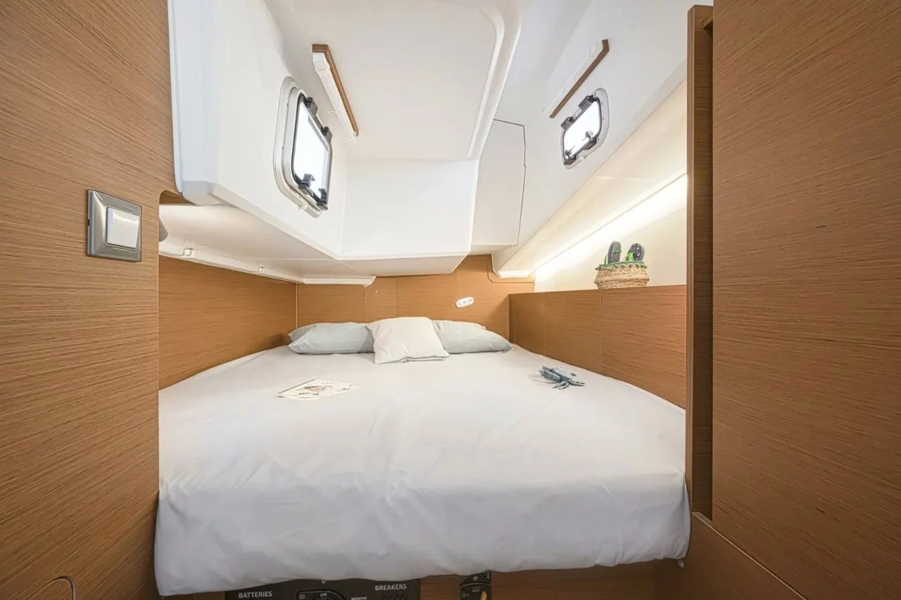 Sun Odyssey 380 (Vida)  - 13