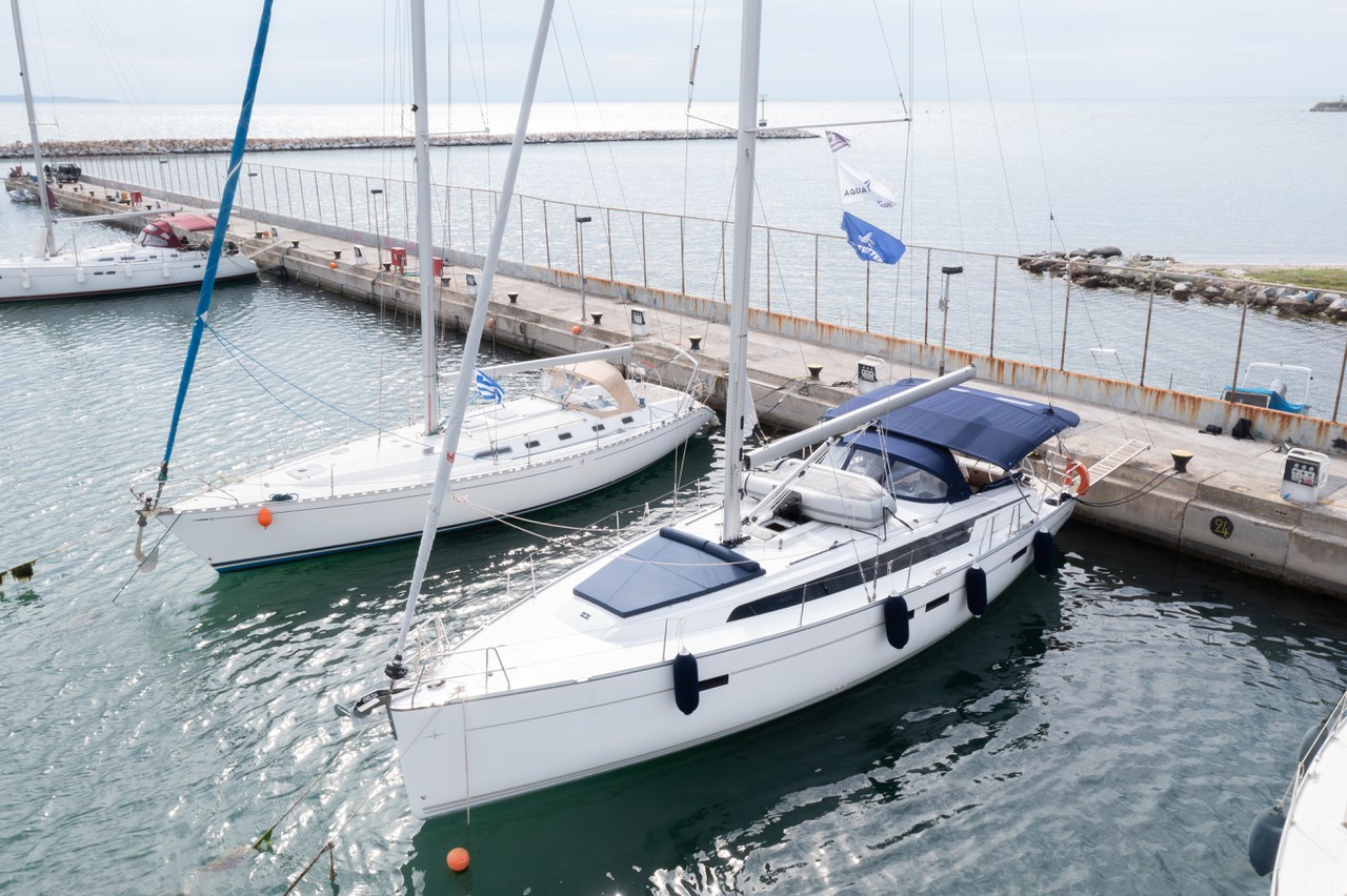 Photo #5 - Bavaria Cruiser 46 - 4 cab. (Blue-D) in Volos - 43058