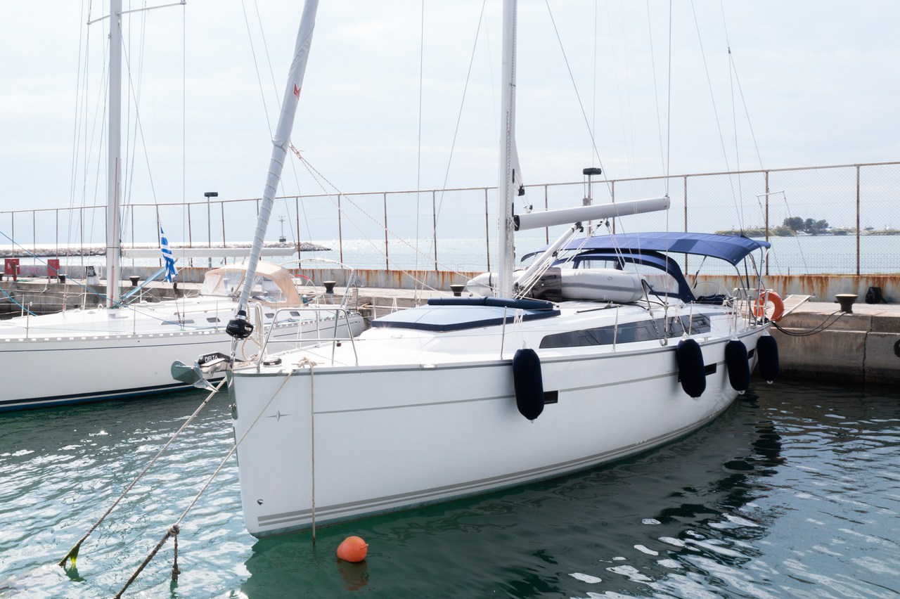 Photo #6 - Bavaria Cruiser 46 - 4 cab. (Blue-D) in Volos - 43058