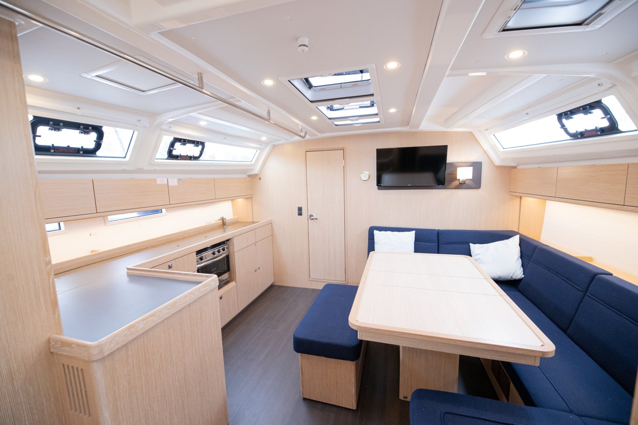 Photo #10 - Bavaria Cruiser 46 - 4 cab. (Blue-D) in Volos - 43058