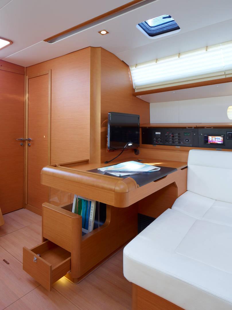 Photo #5 - Sun Odyssey 519 - 5 cab. (Skopelos) in Lavrion - 43060