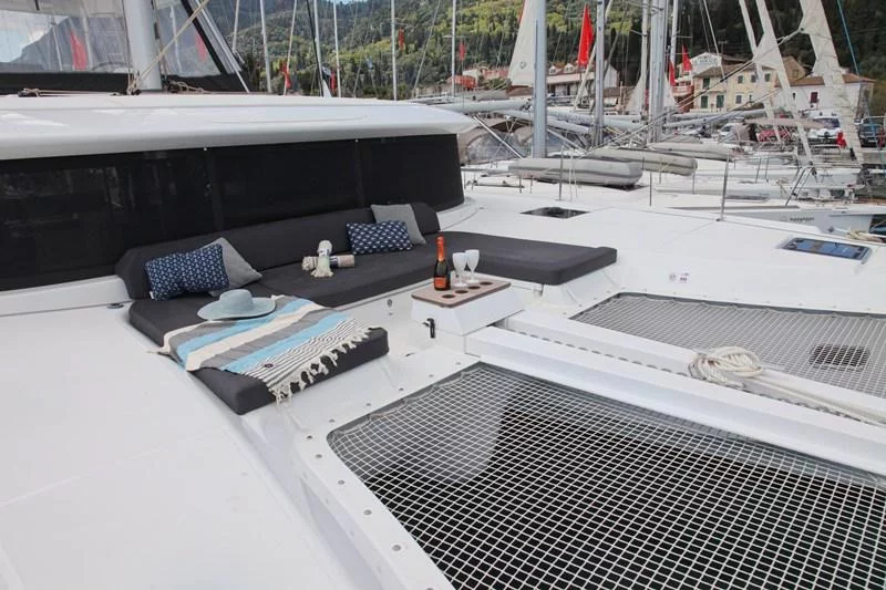 Lagoon 46 - 4 + 2 cab. (Iris)  - 4