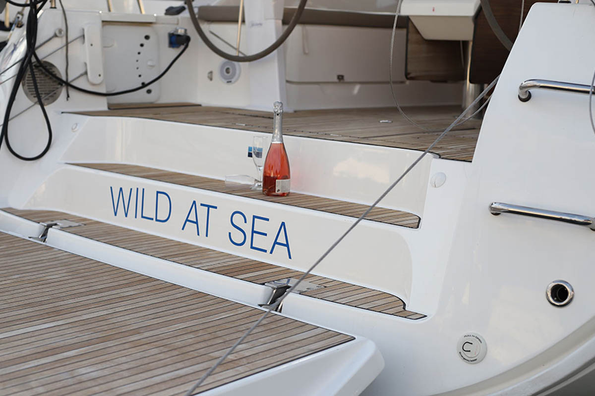 Photo #2 - Bavaria Cruiser 51 - 4 cab (Wild at sea) in Elliniko - 43084