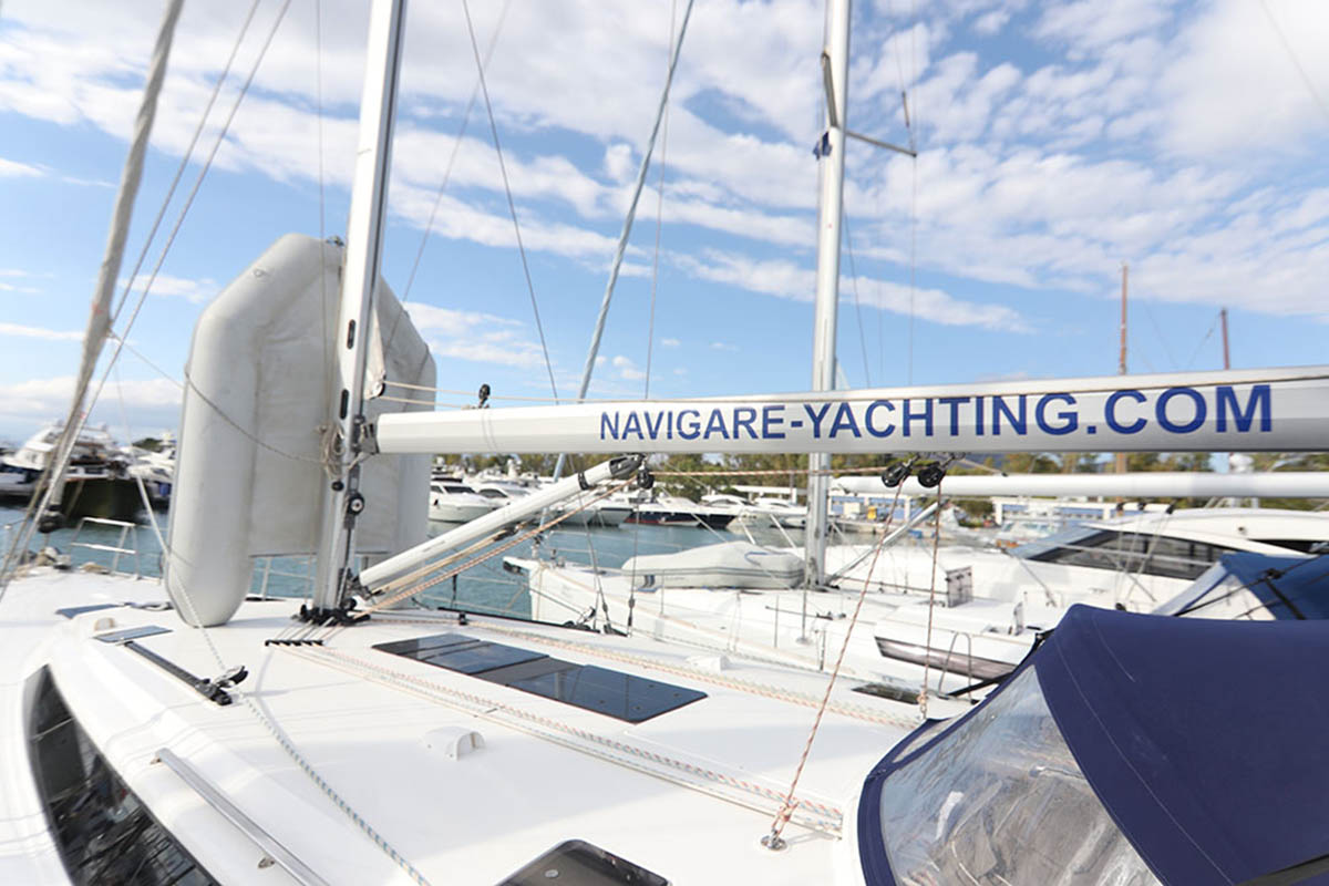 Photo #8 - Bavaria Cruiser 51 - 4 cab (Wild at sea) in Elliniko - 43084