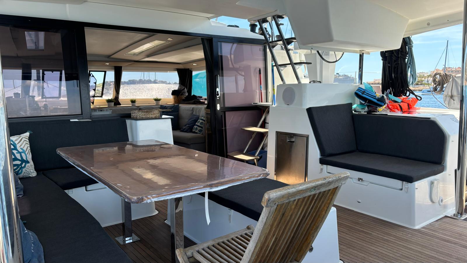 Photo #11 - Fountaine Pajot Saona 47 - 5 cab. (Nocrala) in Talamanca - 43113