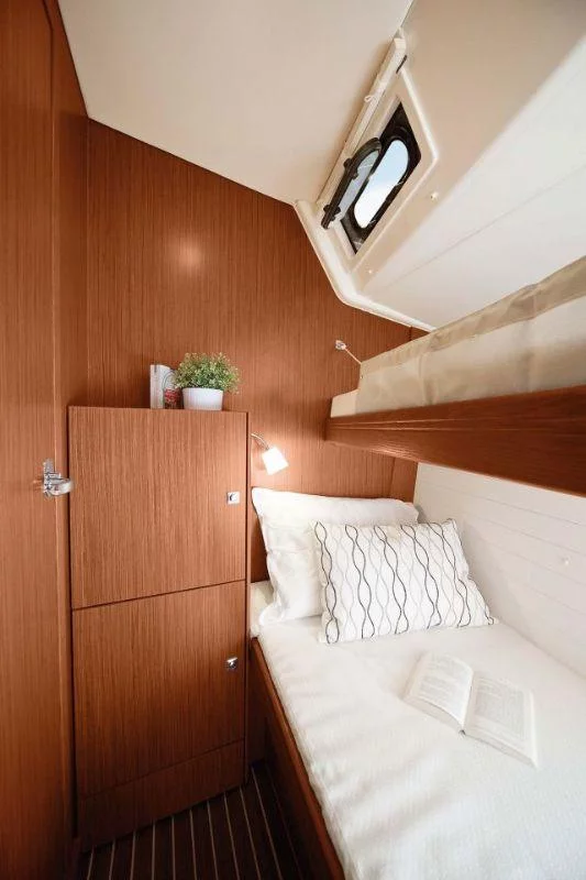 Bavaria Cruiser 51 (Adria Star)  - 13