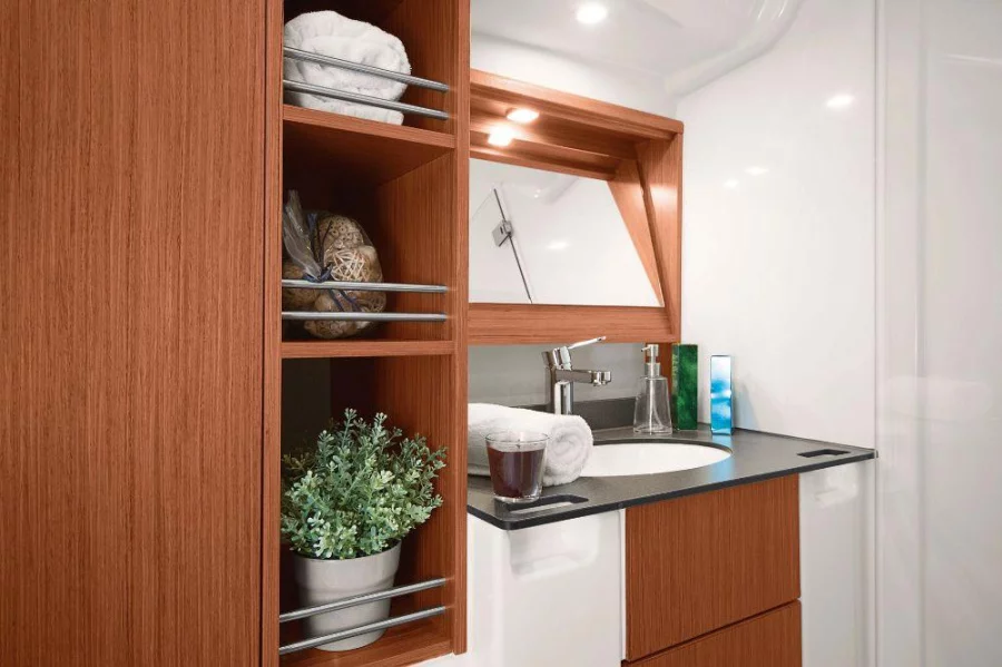 Bavaria Cruiser 51 (Adria Star)  - 14