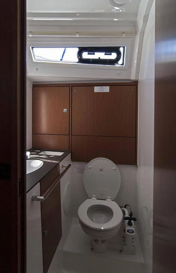 Bavaria Cruiser 46 - 4 cab. (Adria Kristina)  - 11
