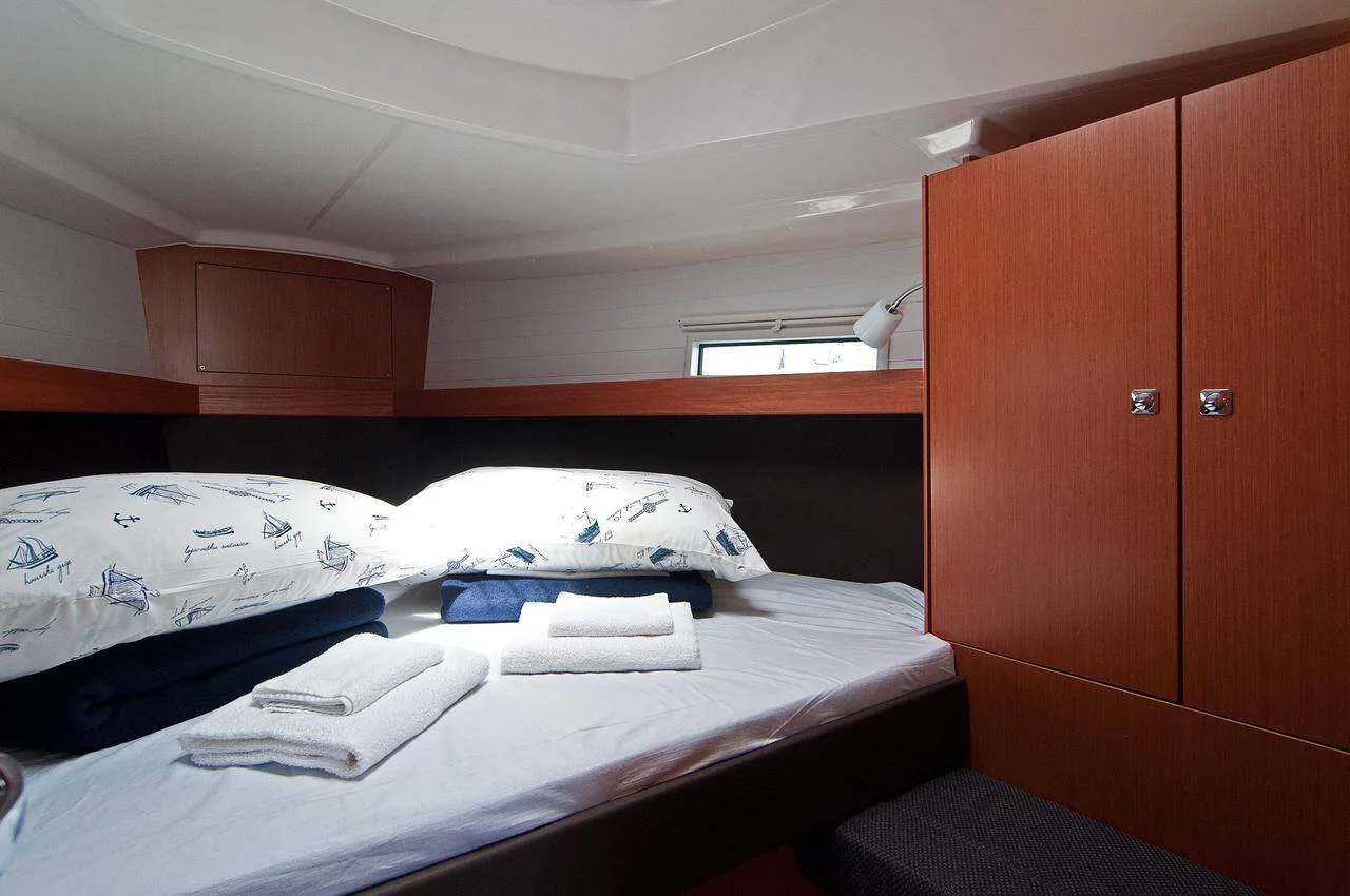 Bavaria Cruiser 37 - 3 cab. (Adria Nina)  - 7