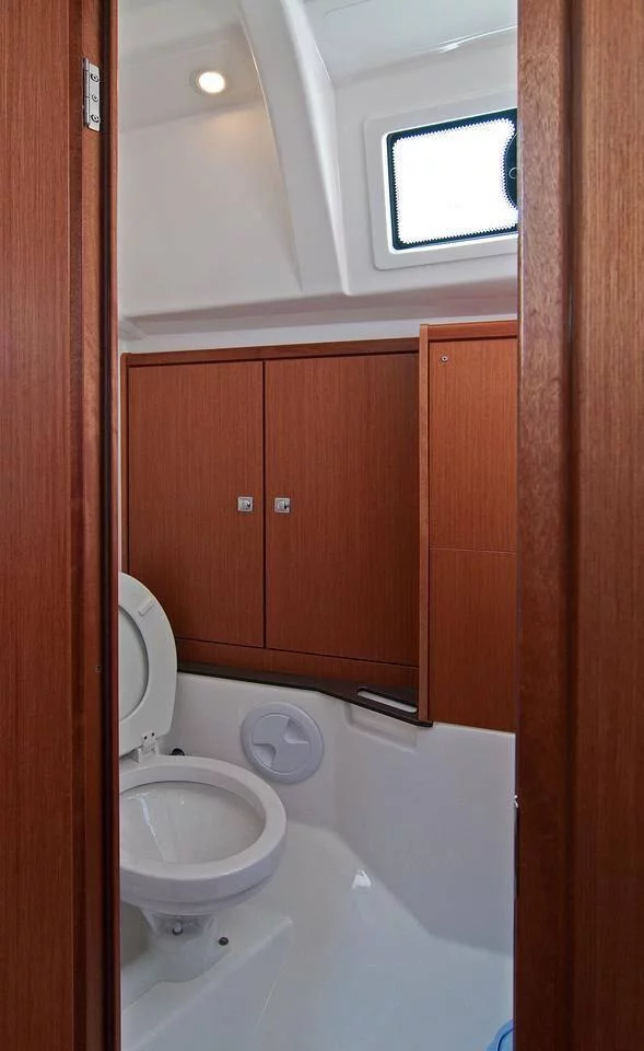 Bavaria Cruiser 37 - 3 cab. (Adria Nina)  - 9