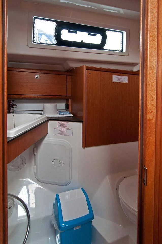 Bavaria Cruiser 34 (Adria Maša)  - 7