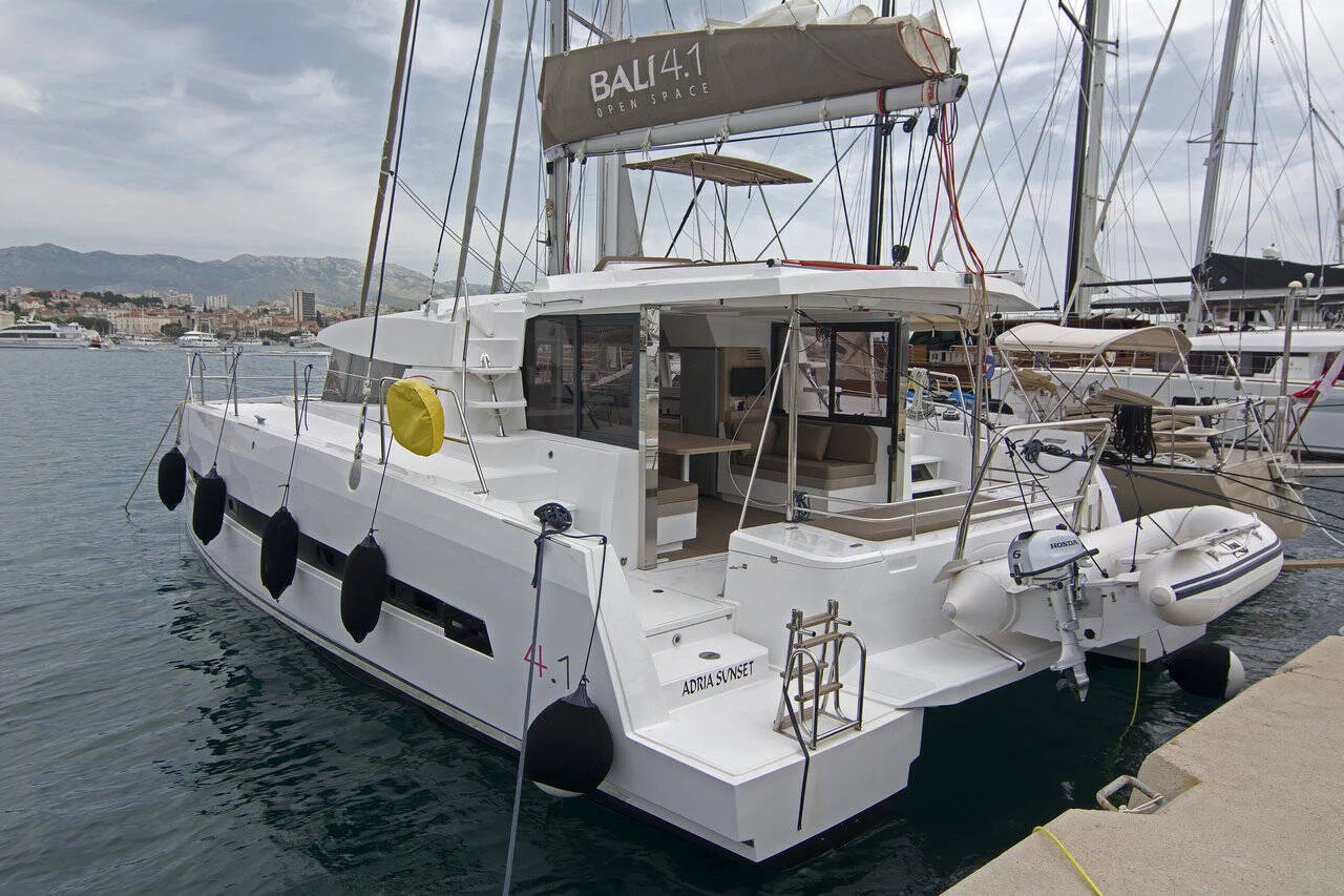 Bali 4.1 - 4 cab. (Adria Sunset)  - 0