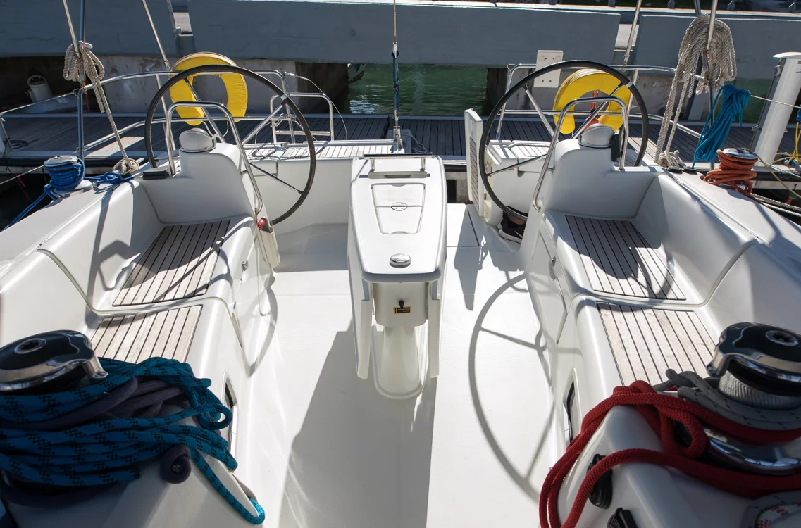 Oceanis 50 (Vanessa M)  - 2