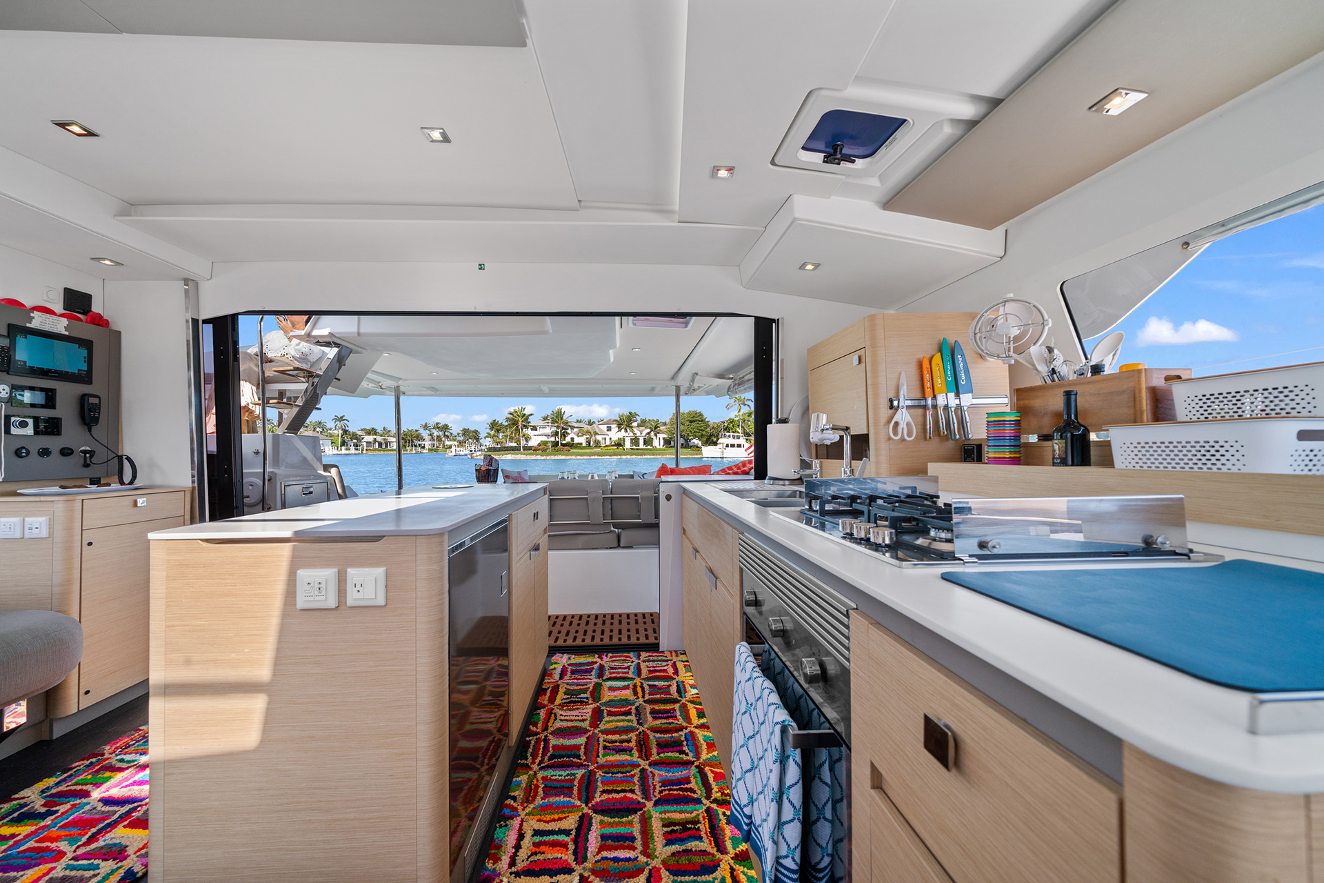 Photo #9 - Fountaine Pajot Aura 51 (Halcyon) in Marsh Harbour - 43141