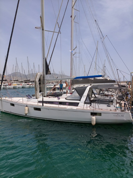 Photo #12 - Oceanis 48 - 5 cab. (Skiron) en Athènes - 43143