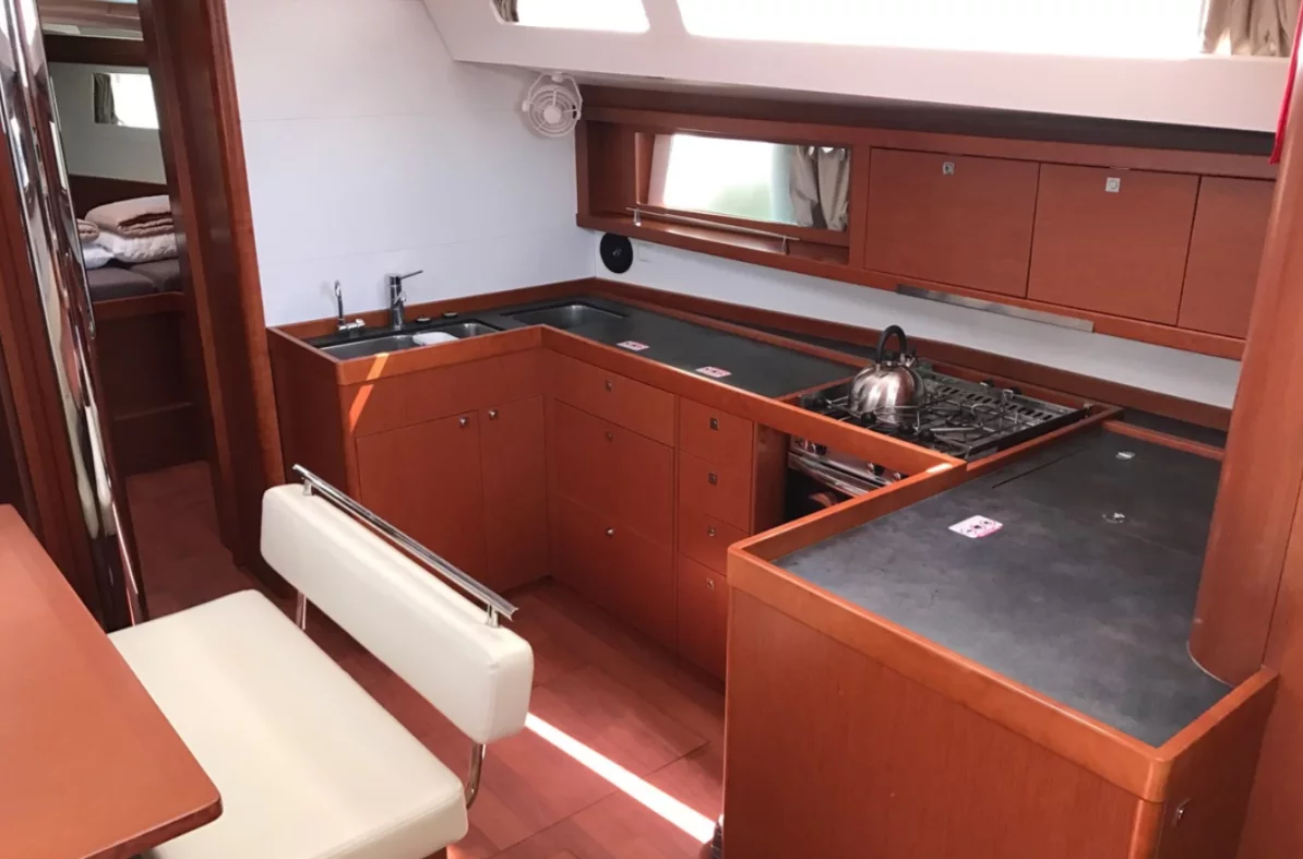 Oceanis 48 - 5 cab. (Skiron)  - 18