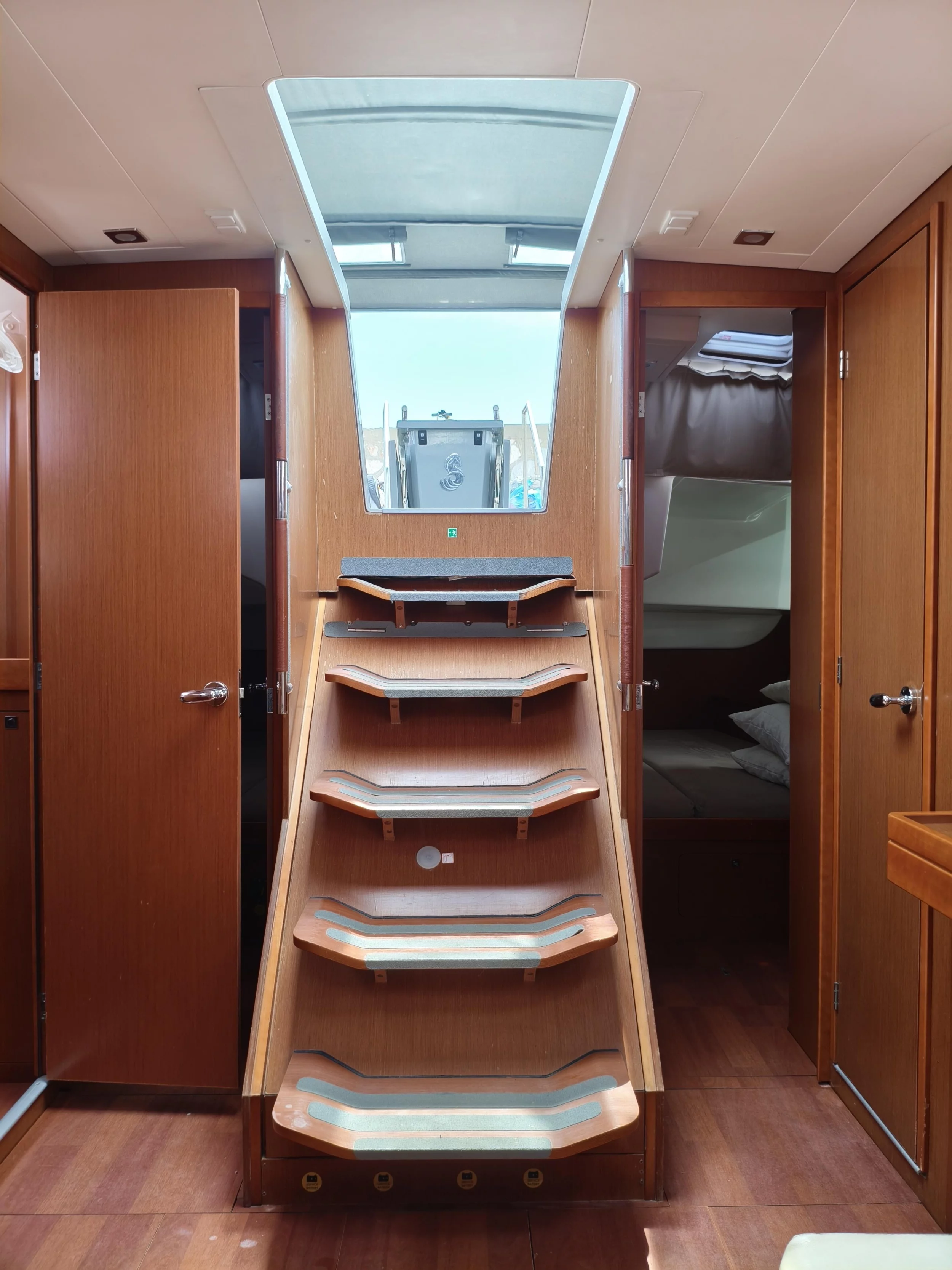 Oceanis 48 - 5 cab. (Skiron)  - 22
