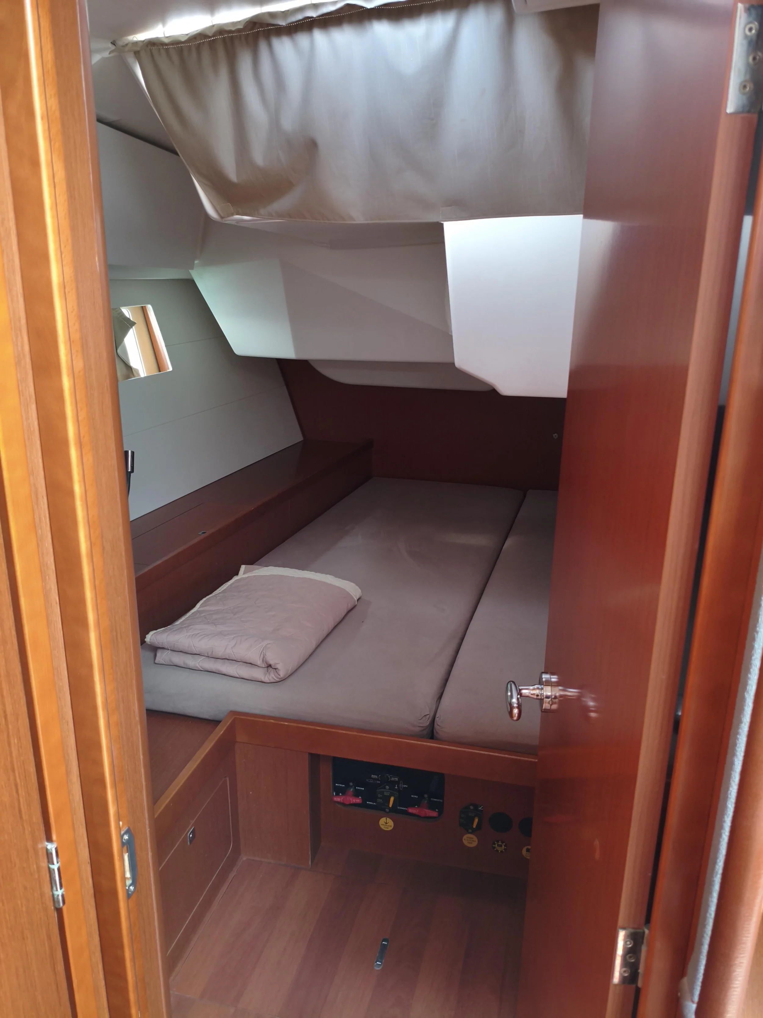 Oceanis 48 - 5 cab. (Skiron)  - 30