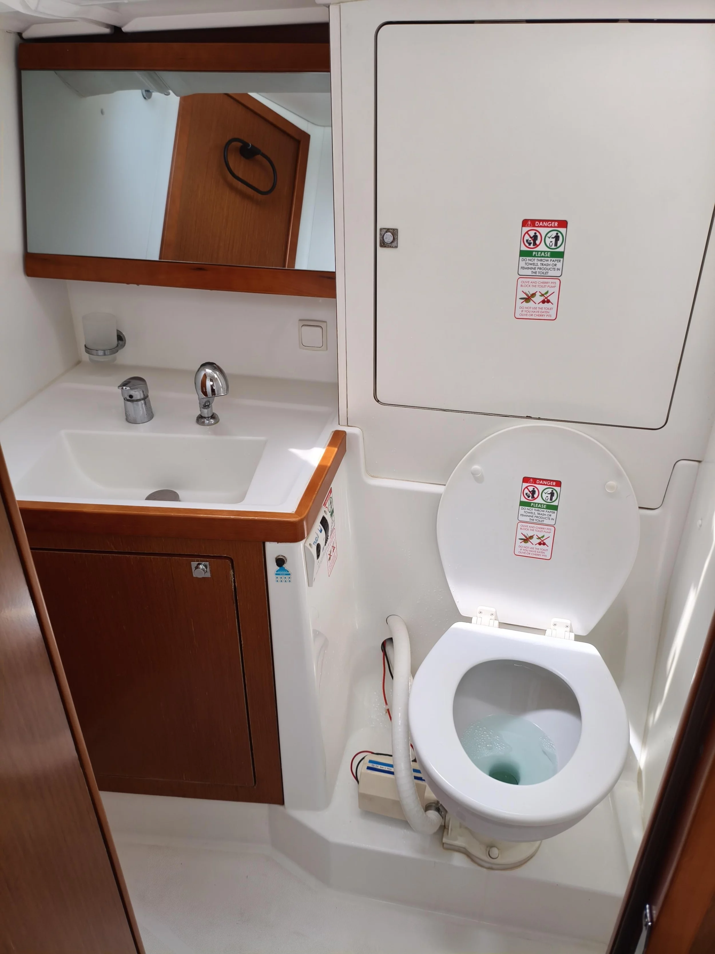 Oceanis 48 - 5 cab. (Skiron)  - 32