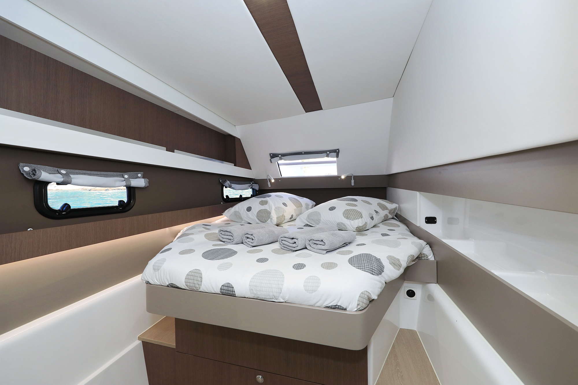 Photo #12 - Bali 4.1 - 4 cab. (Ocean Oasis) in Biograd - 43145
