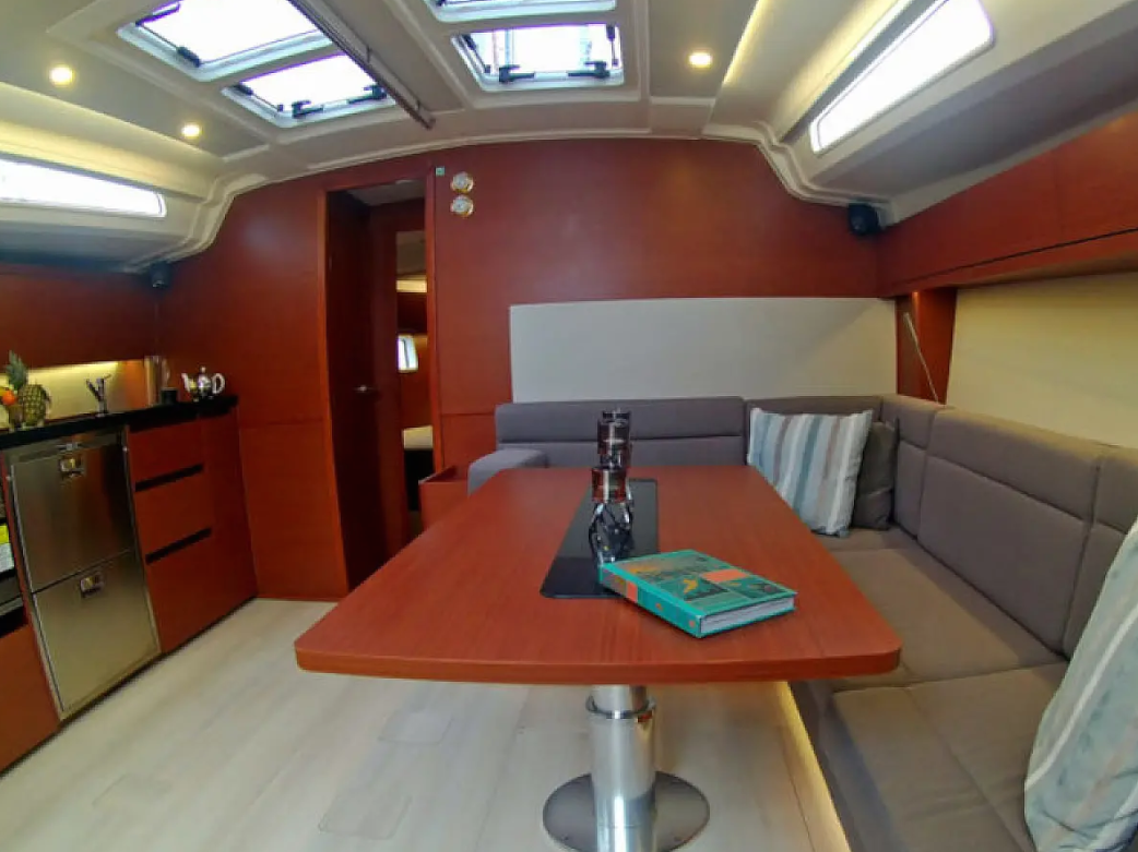 Photo #6 - Hanse 508 - 5 + 1 cab. (Aktea) en Lavrion - 43150