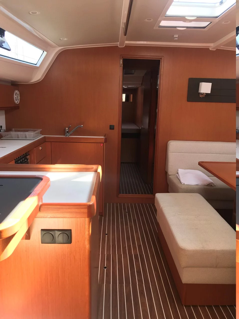 Bavaria Cruiser 51 (Apollon)  - 12