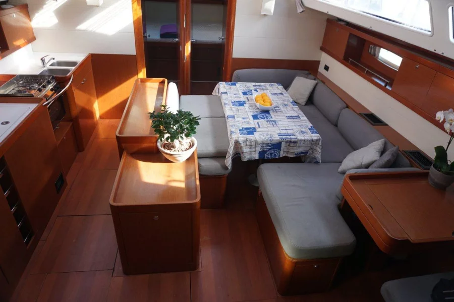 Oceanis 50 Family - 4 cab. (Leandros D)  - 8