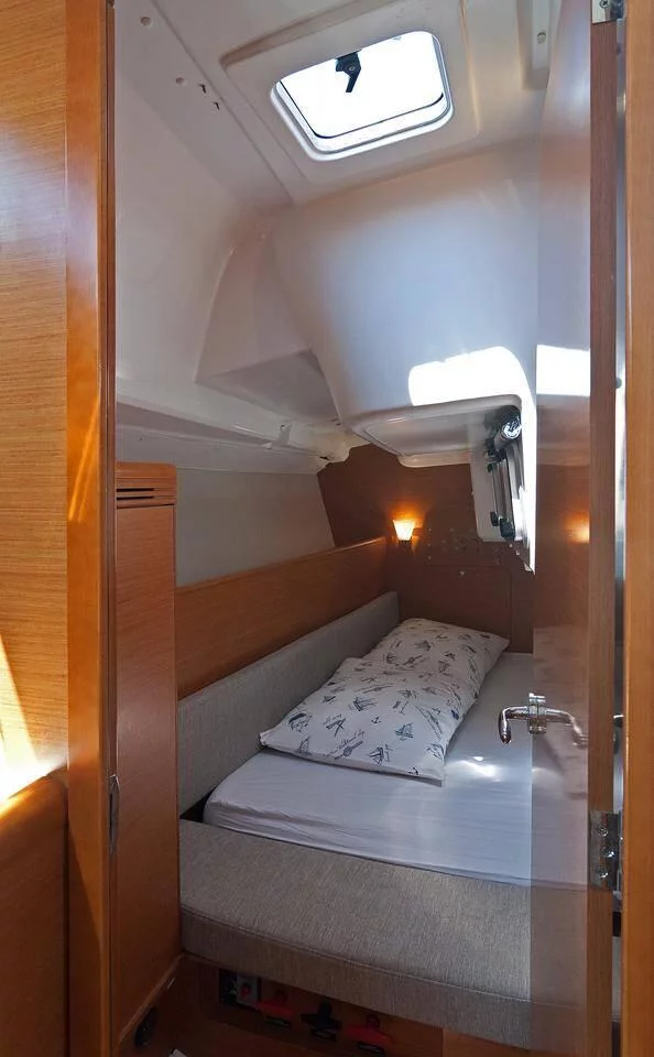 Sun Odyssey 33i (Kiki Kiss)  - 5