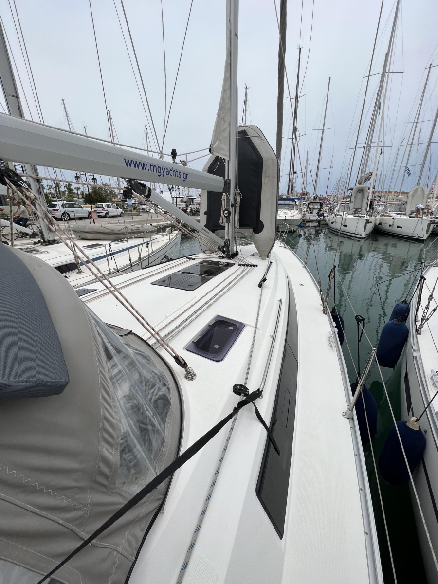 Photo #4 - Bavaria Cruiser 41 - 3 cab. (Nireus) in Lefkada - 43204