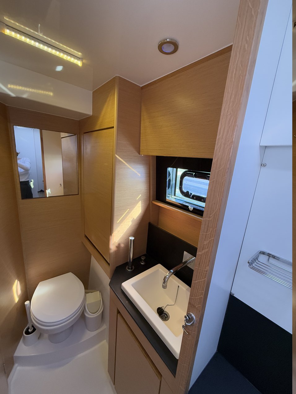 Photo #18 - Nautitech 46 Fly (Daria 2) in Marmaris - 43207