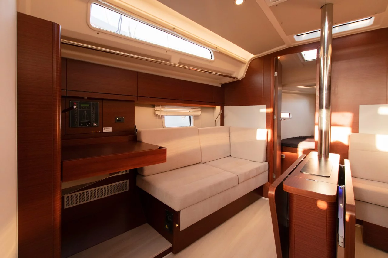 Hanse 388 (Lady Marga)  - 12