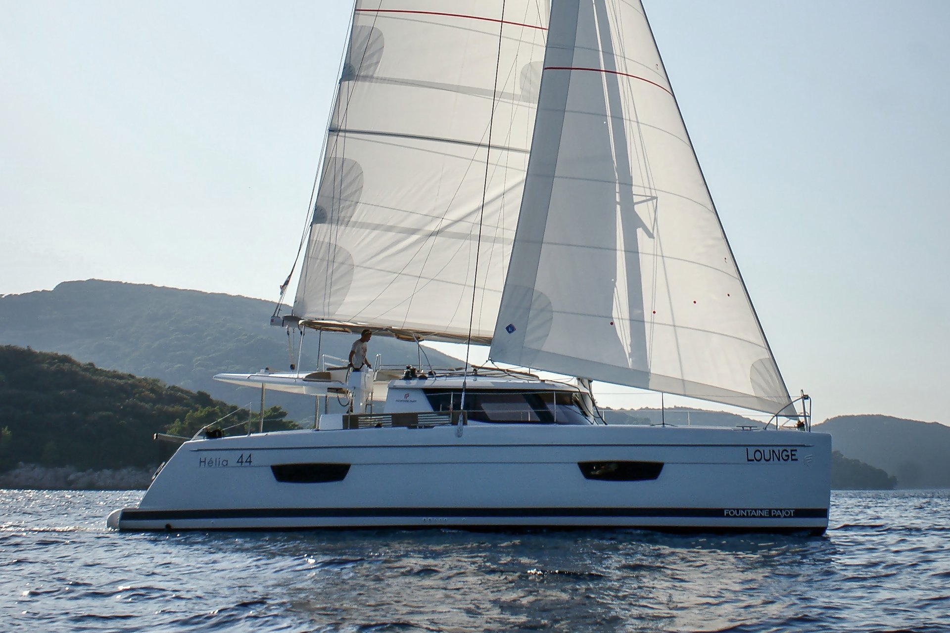 Photo #5 - Helia 44 - 4 cab. (Lounge) in Tivat - 43218