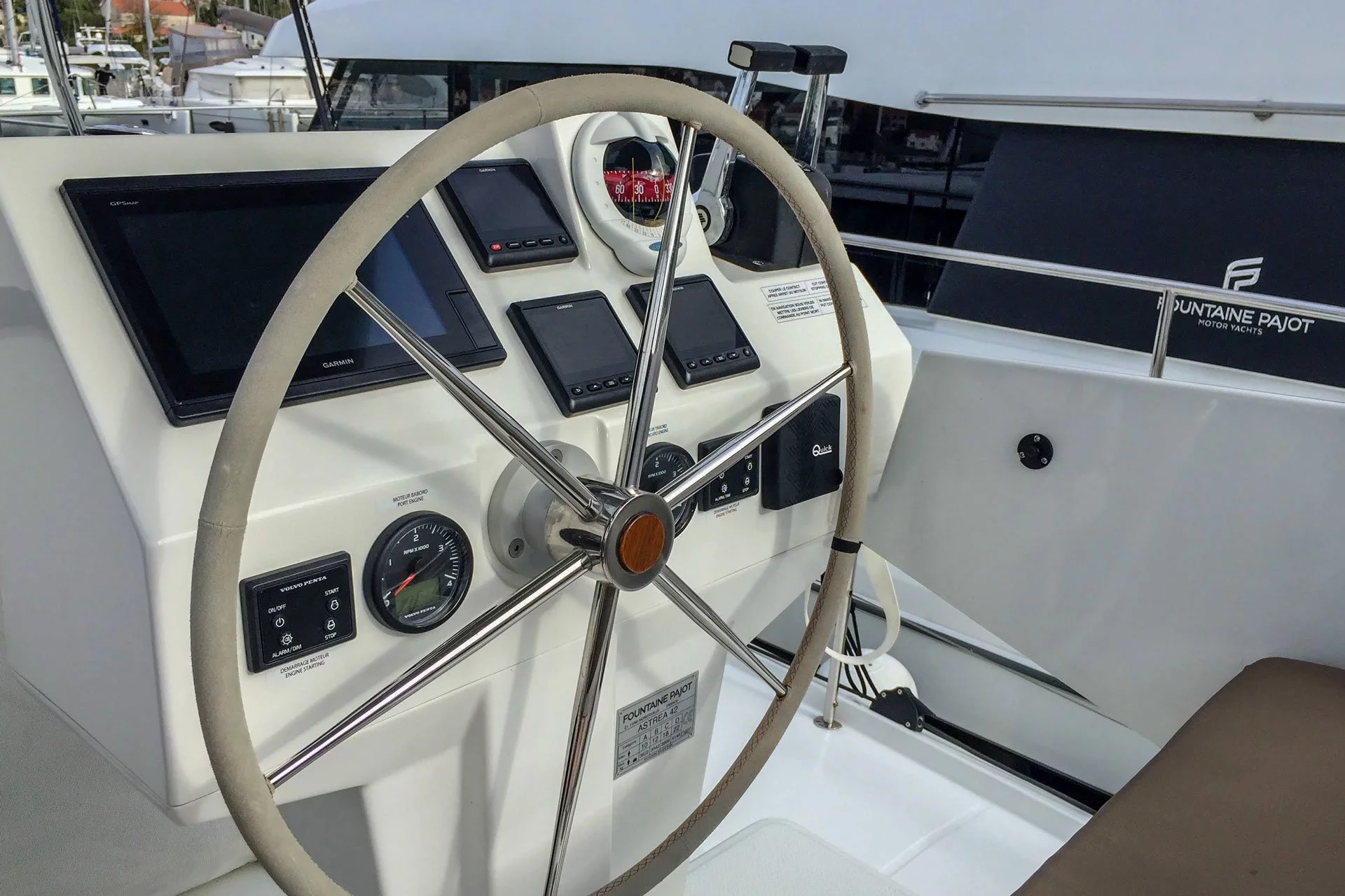 Fountaine Pajot Astrea 42 (Wave)  - 15