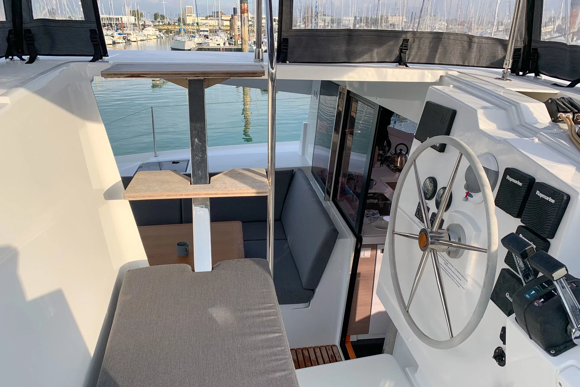 Fountaine Pajot Lucia 40 - 4 cab. (Merengue)  - 7