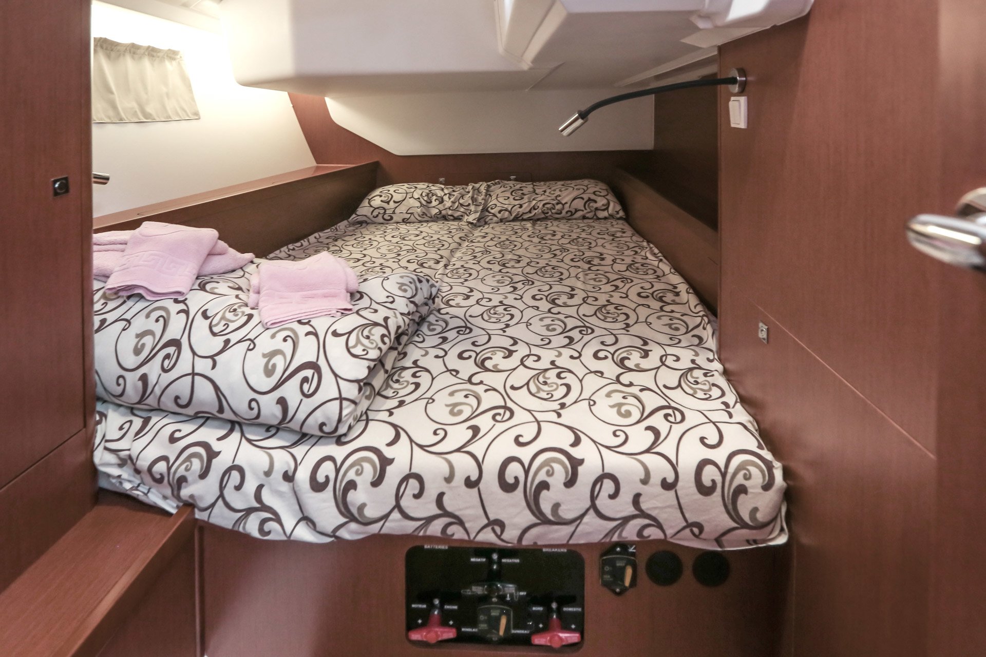 Photo #8 - Oceanis 45 - 4 cab. (Twist) in Tivat - 43224
