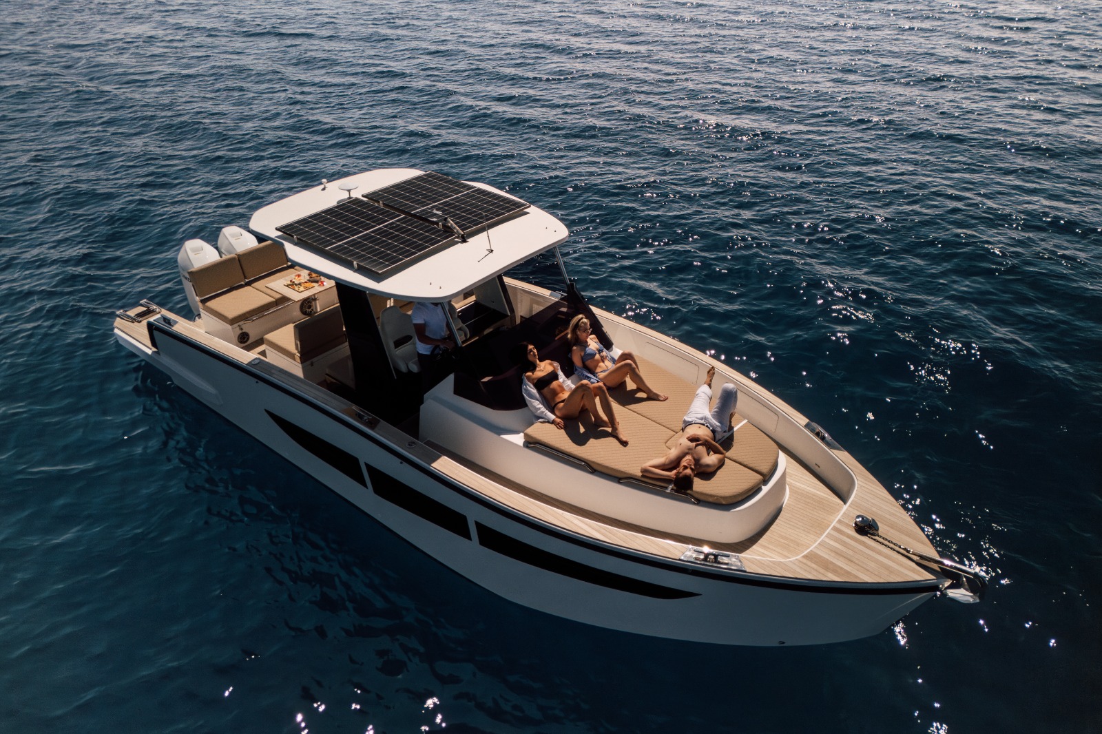 Photo #11 - Vicenzo 39 WA (NN) en Zadar - 43225