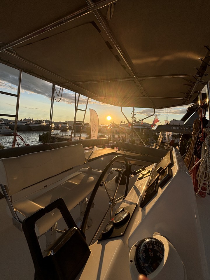 Photo #6 - Dufour 48 Catamaran - 5 + 1 cab. (Siente El Mar) in Talamanca - 43231