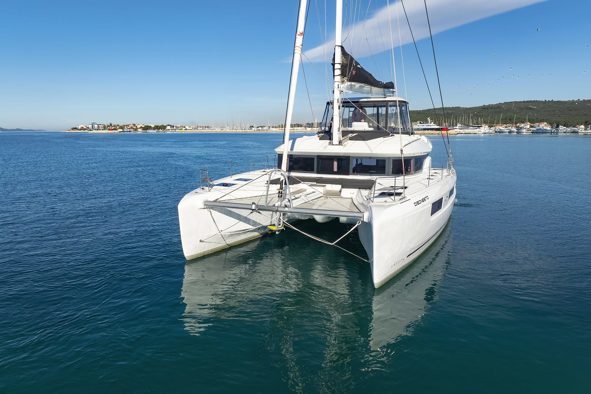 Lagoon 51 - 6 + 1 cab. (Disonesto)  - 2