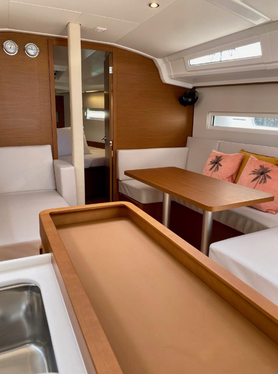 Photo #7 - Sun Odyssey 410 - 3 cab. (Baghera) in Lefkada - 43234