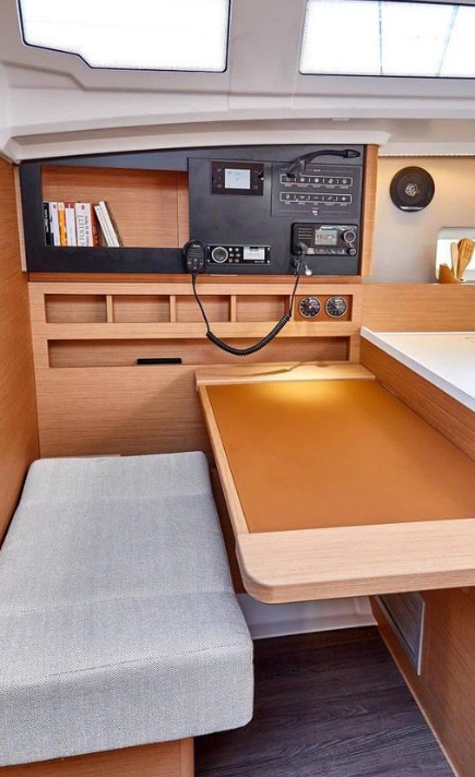 Photo #7 - Sun Odyssey 410 - 3 cab. (Chimera) in Lefkada - 43235