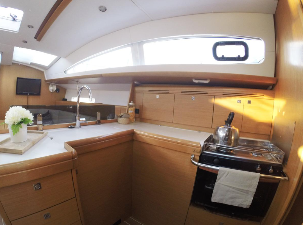 Photo #8 - Sun Odyssey 42 DS (Sweet Alis) en Lefkada - 43236