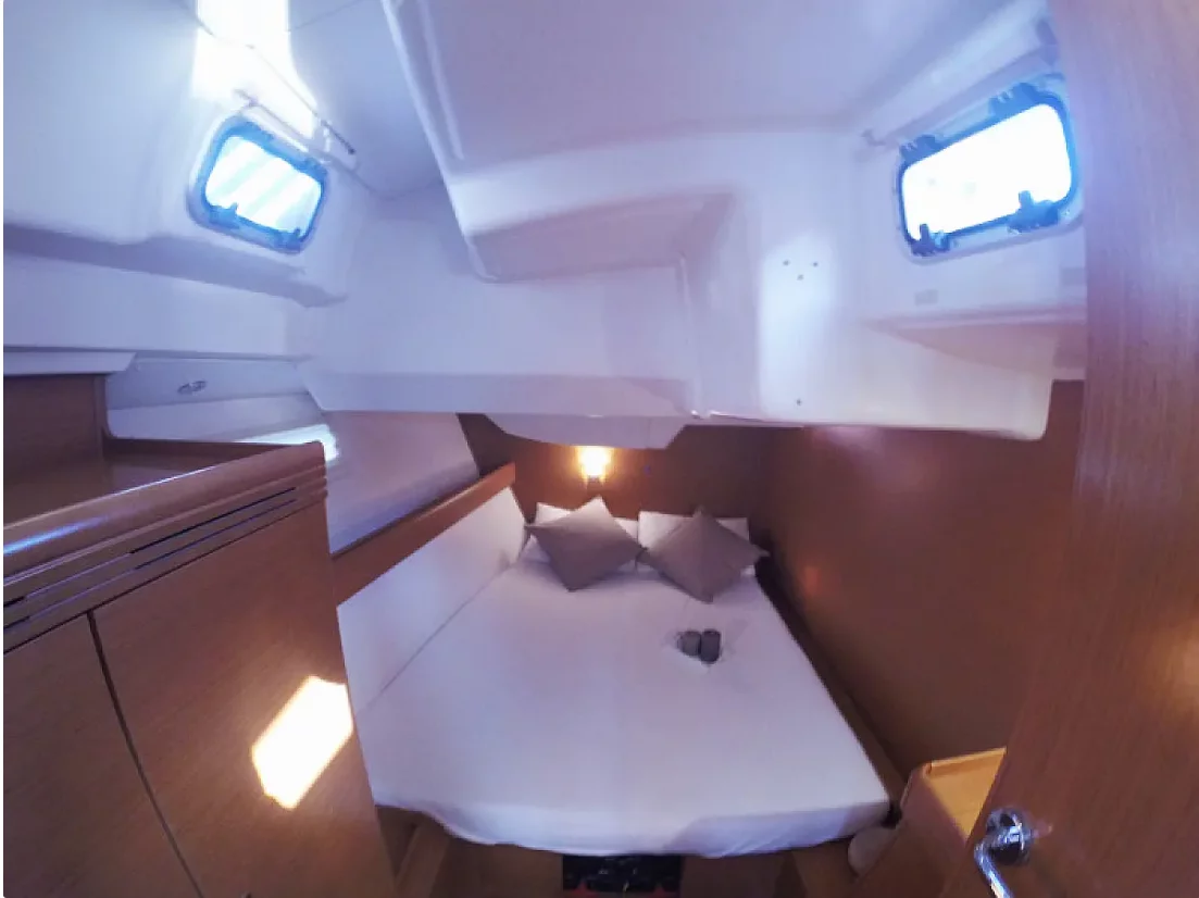 Sun Odyssey 42 DS (Sweet Alis)  - 19