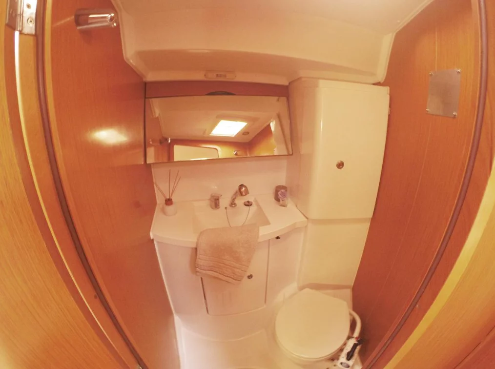 Sun Odyssey 42 DS (Sweet Alis)  - 20