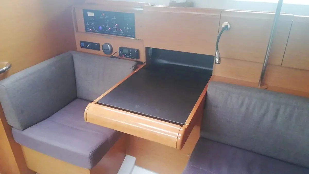 Sun Odyssey 439 (Captain Tzinos)  - 10