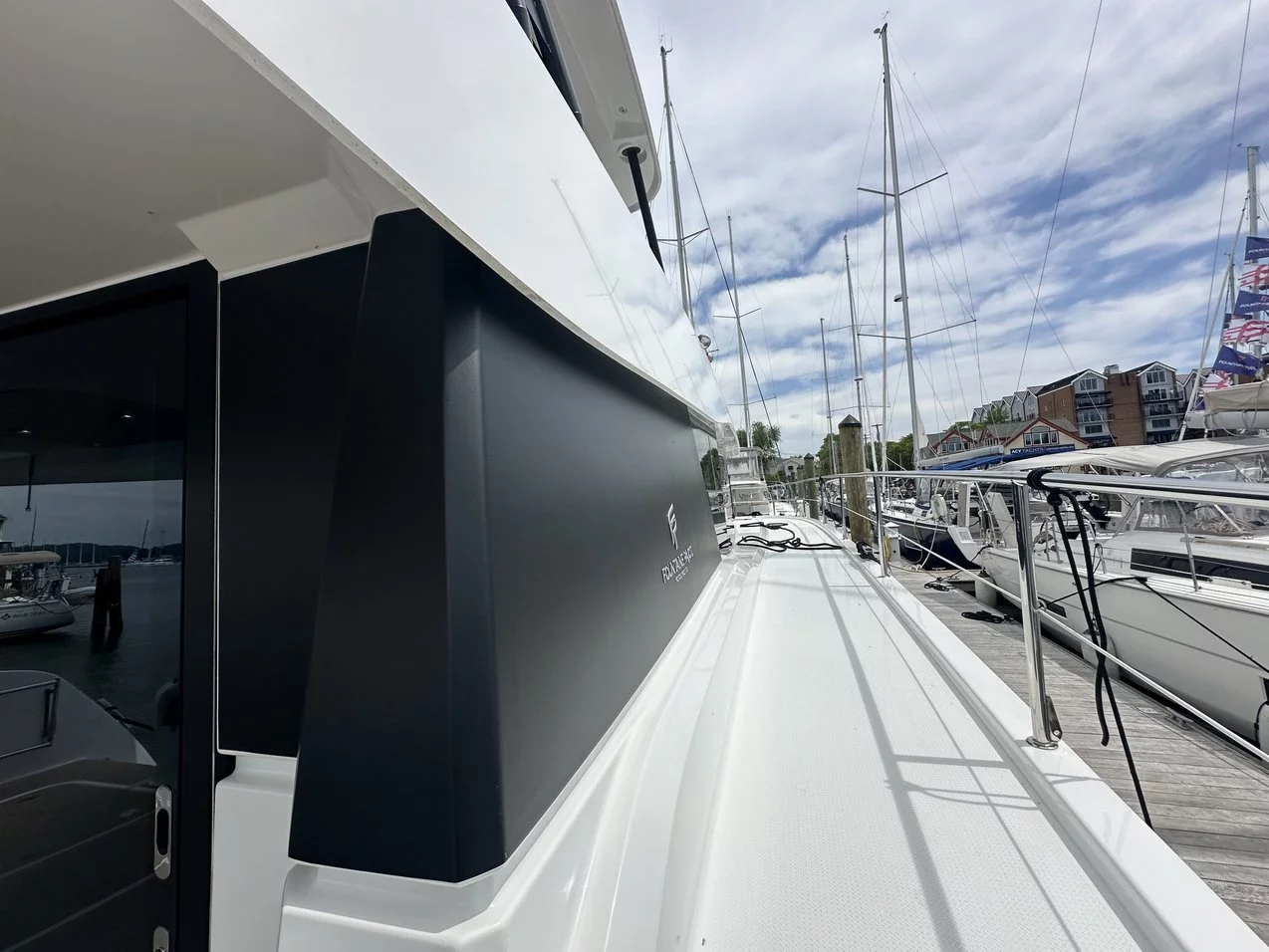Fountaine Pajot MY6 (La Dolce Vita)  - 2