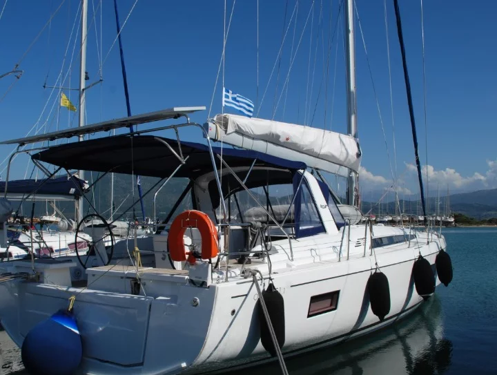 Oceanis 51.1 - 5 + 1 cab. (Bolero)  - 2