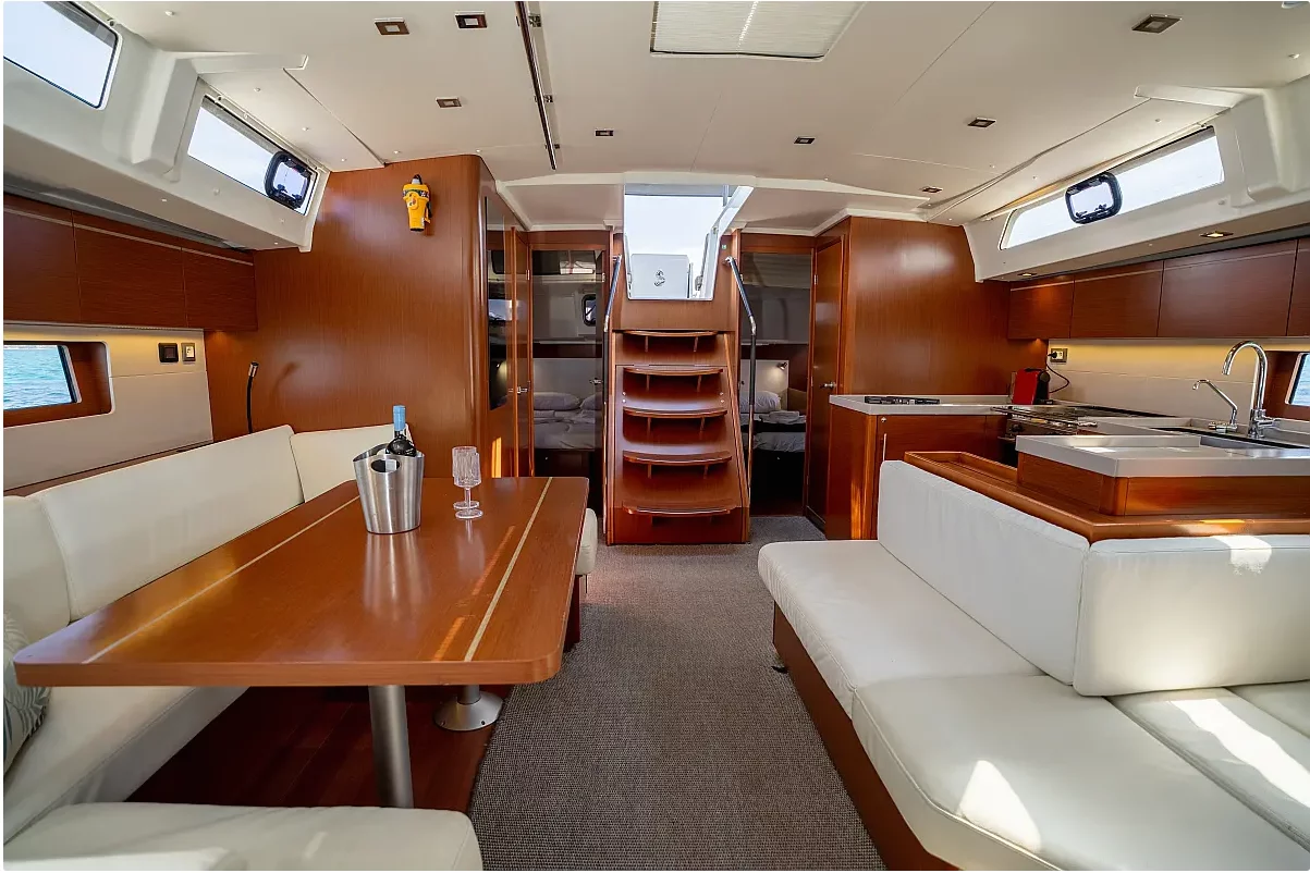 Oceanis 51.1 - 5 + 1 cab. (Bolero)  - 13